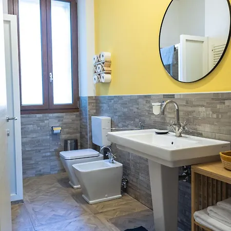 Apartment Affitti Brevi Giardini-ospedale Baggiovara Bugia