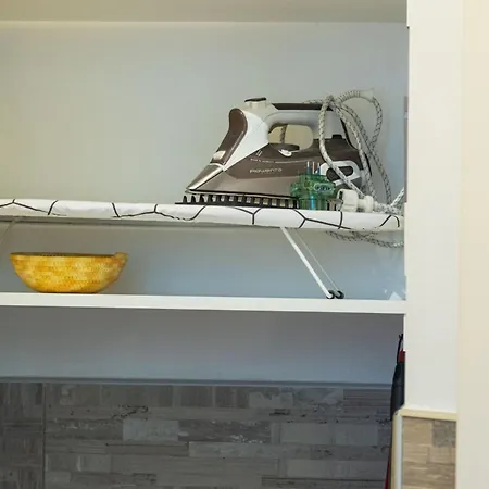 Apartment Affitti Brevi Giardini-ospedale Baggiovara Bugia